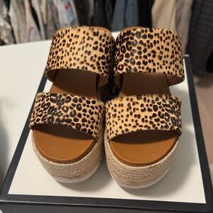 J Slides Leopard Print Platform Sandals